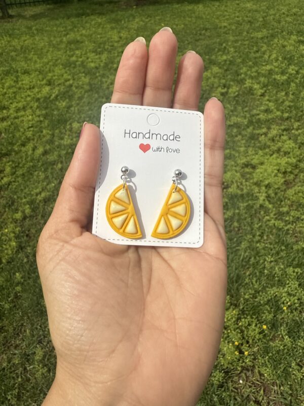"Lemon Slice Polymer Clay Earrings – Fresh, Zesty, and Playful!" 🍋
